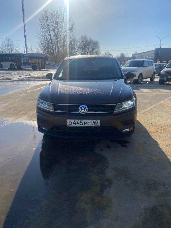 Продам автомобиль VOLKSWAGEN TIGUAN 2020 г.в.