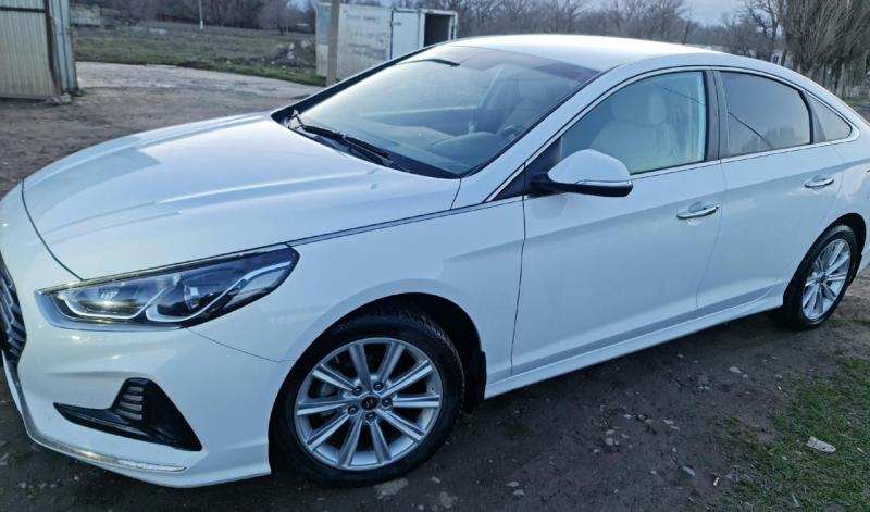 Продам автомобиль HYUNDAI SONATA 2018 г.в.